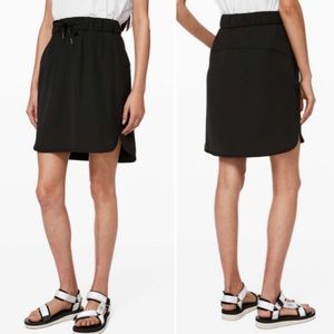 LIKE NEW Lululemon On The Fly Skirt *Woven